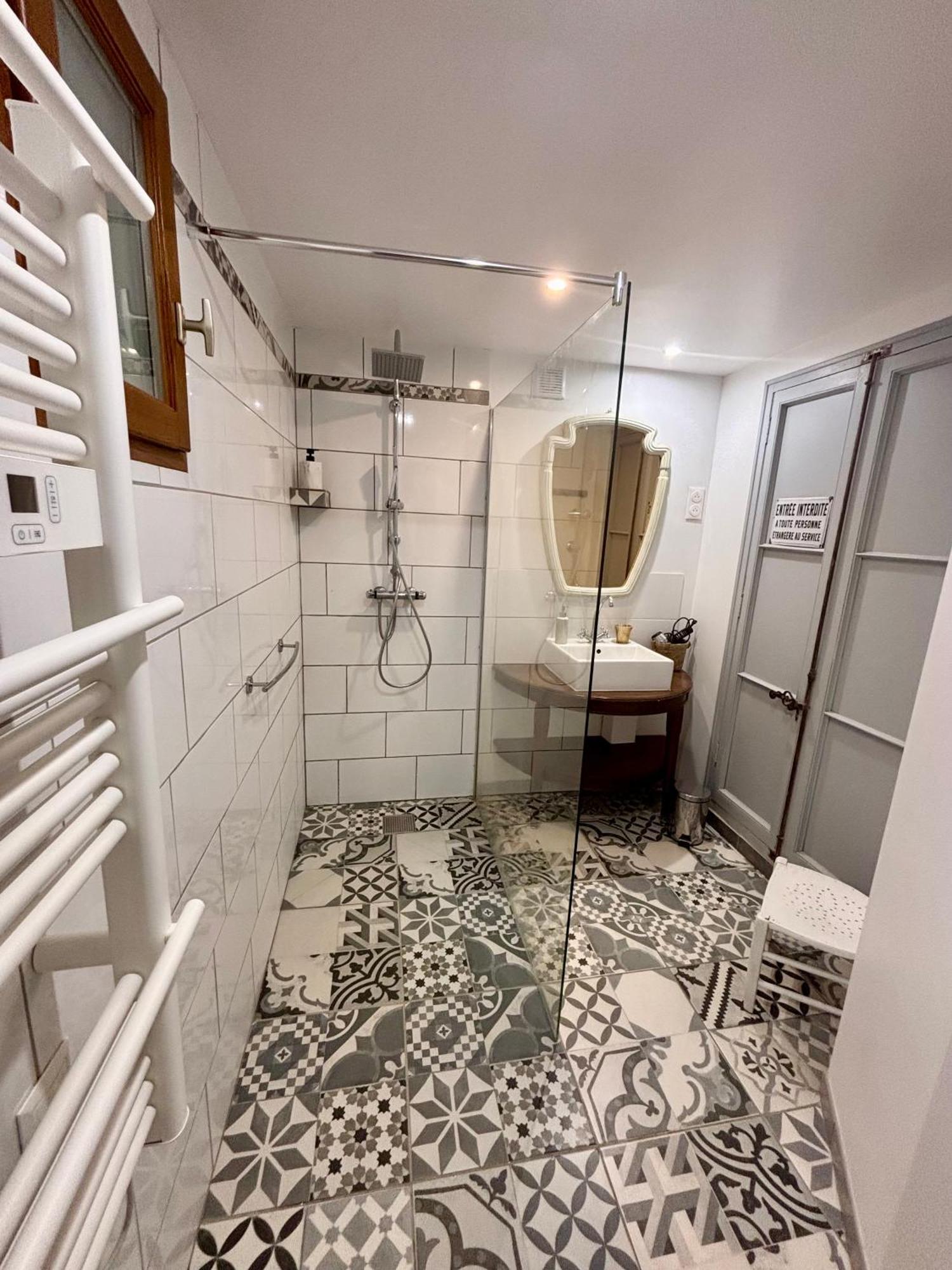 Le Petit Chalus Grand Gite Forcalquier Ngoại thất bức ảnh